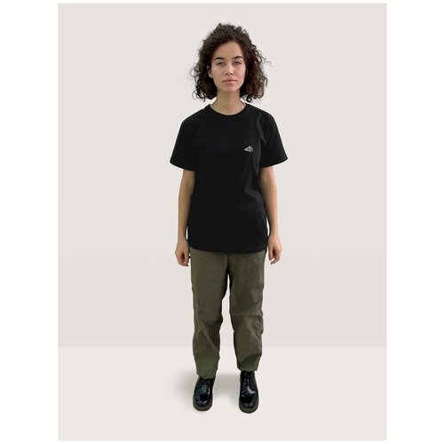 женская футболка с круглым вырезом minimal trend, черная