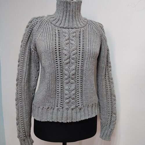 женский свитер удлиненные just knitting, серый
