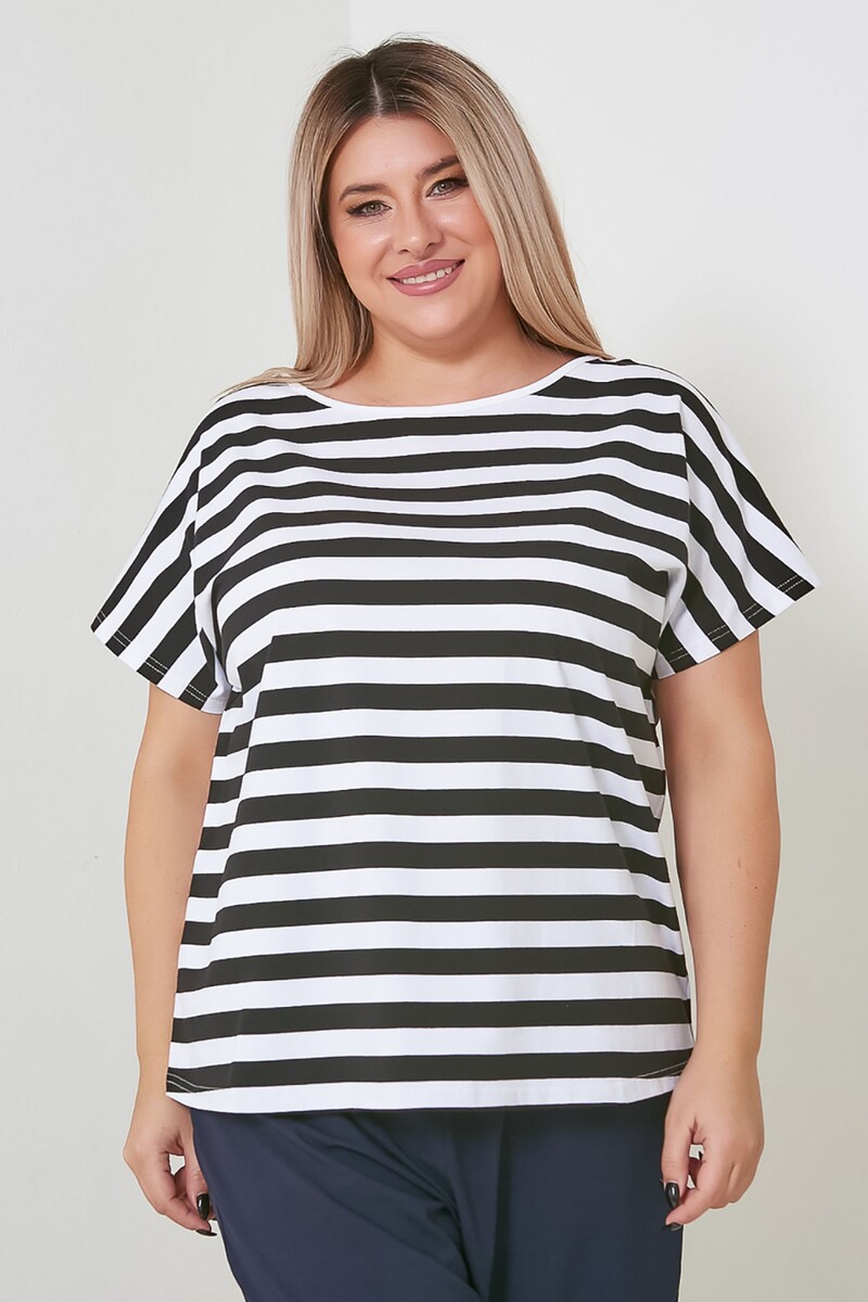 женская футболка с круглым вырезом luxury